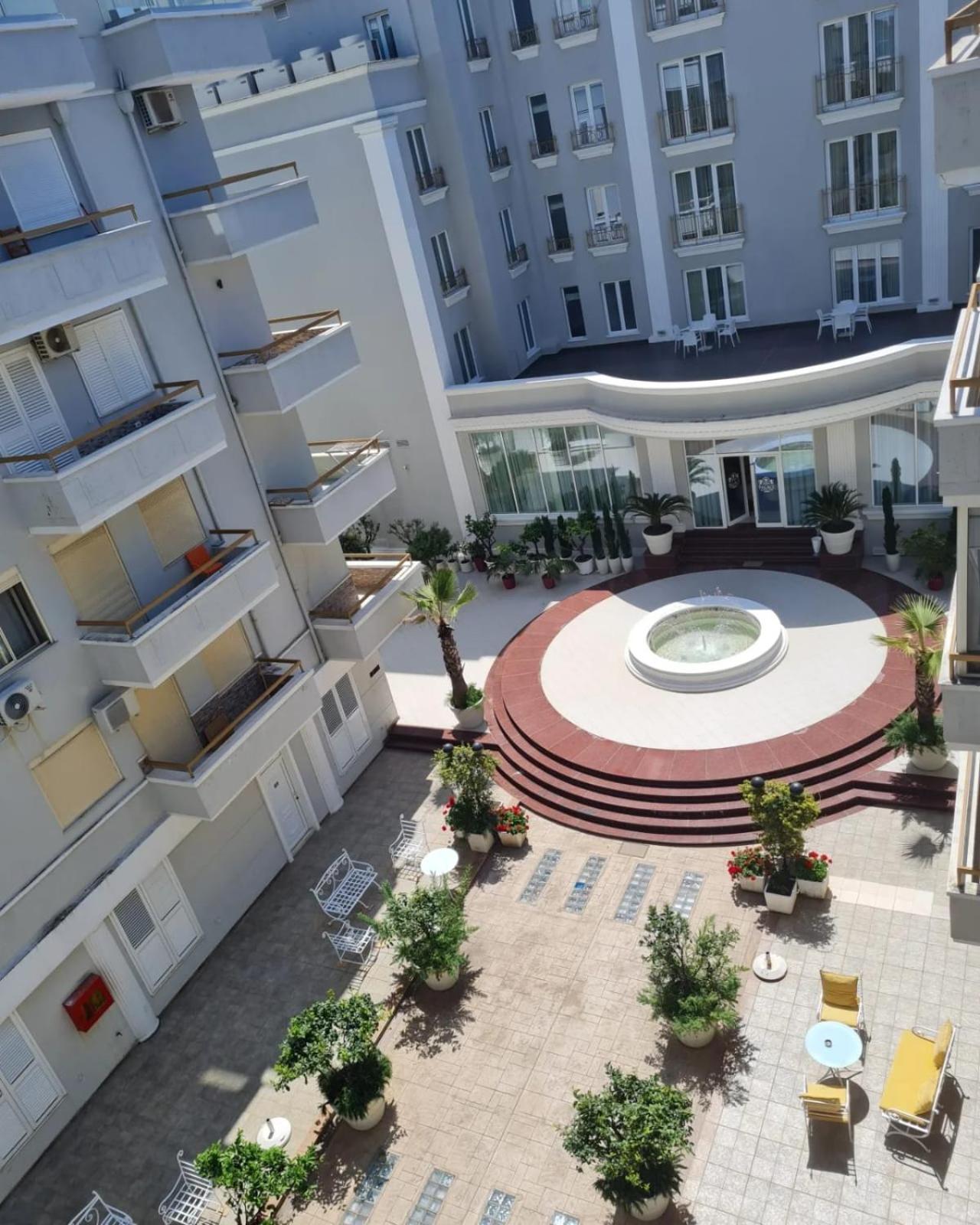 Sara-El Seaside Apartment Durrës Exterior foto